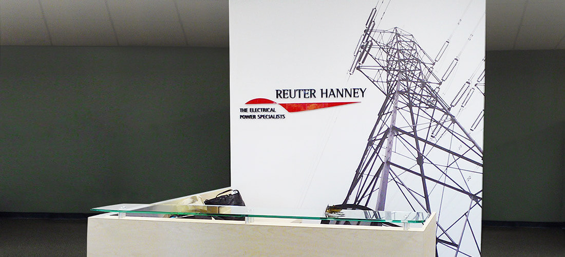 signage-reuter-hanney-lobby
